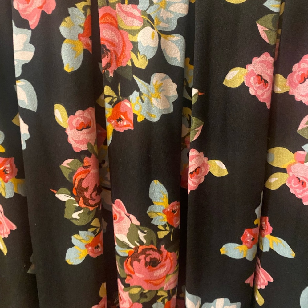 Women’s 3X Floral Black Dress with pockets - Picture 8 of 11
